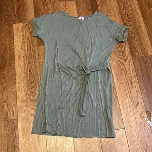 Tie T shirt dress